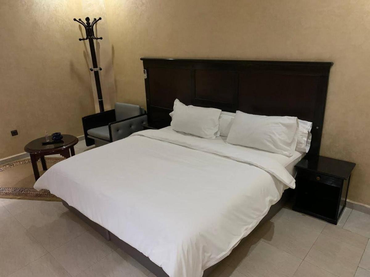 Hotel Sable D'Or 탄-탄 외부 사진